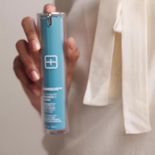 SunsolveMD The Clarifying + Hydration Duo #7